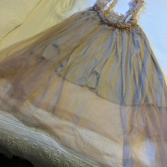 Layered sheer skirt with lacy suspenders and elastic waist - Picture 4 of 4